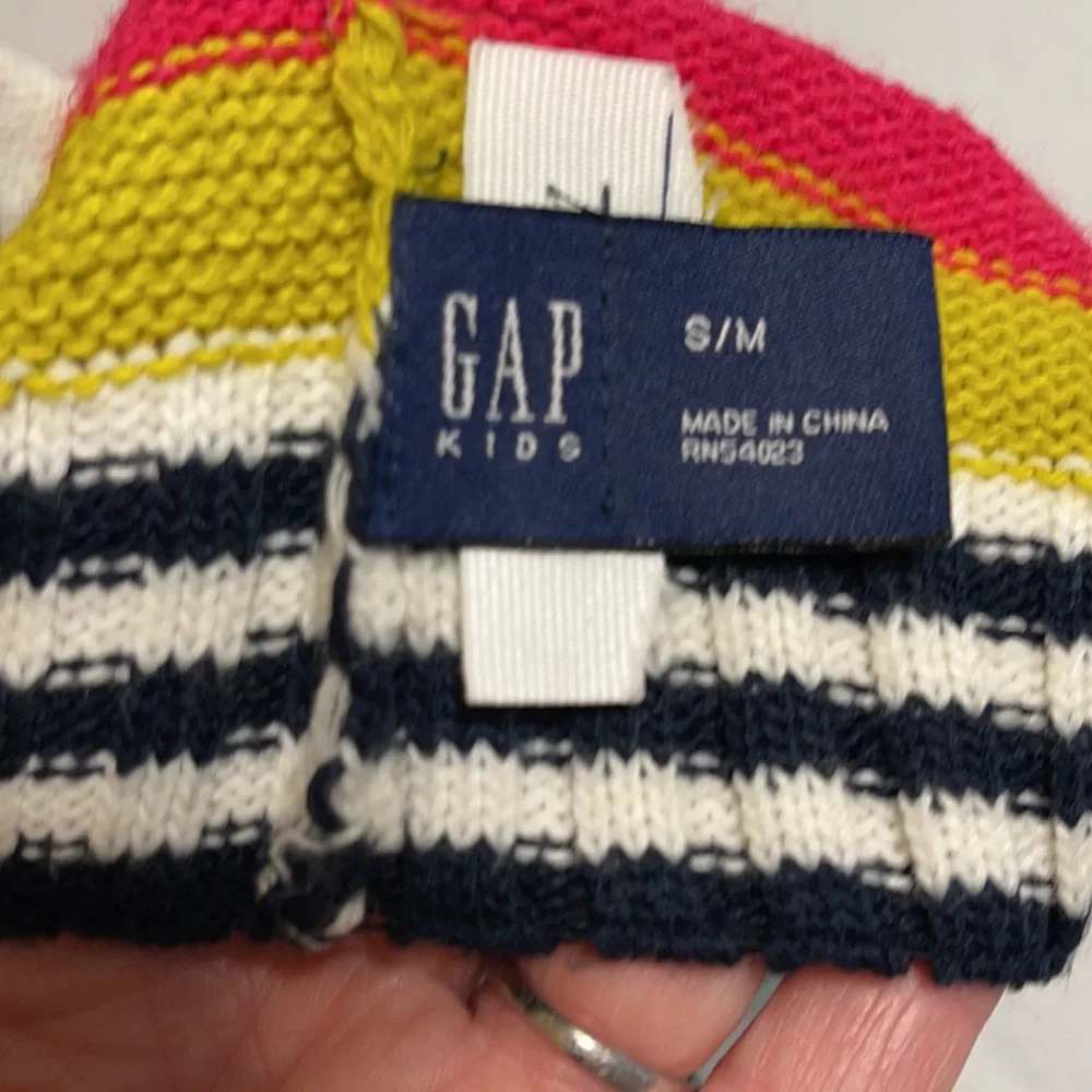GAP KIDS multi color striped beanie small